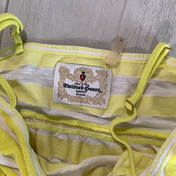 Twisted heart cover up - Picture 2 of 3